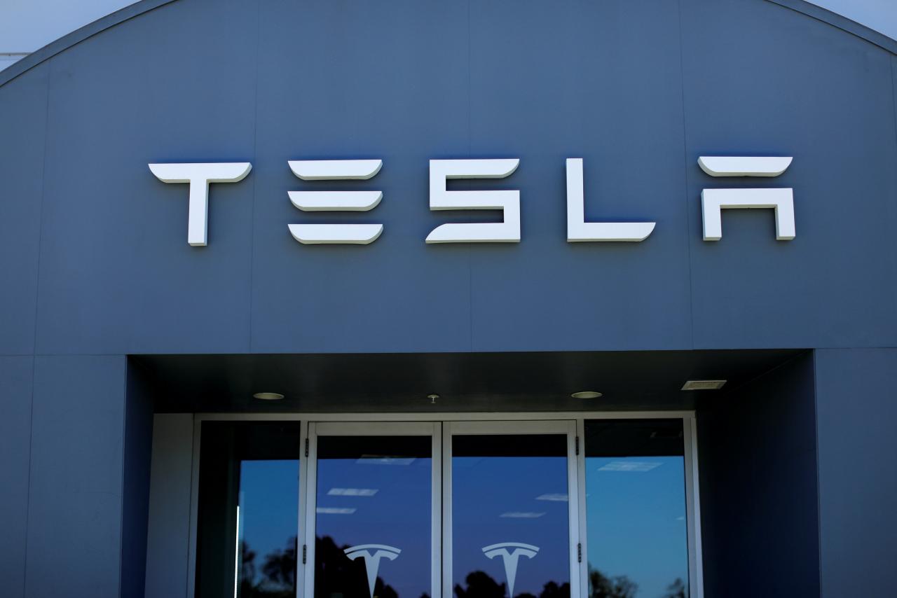 Tesla shares start 2023 lower on worries over weak demand, logistical issues