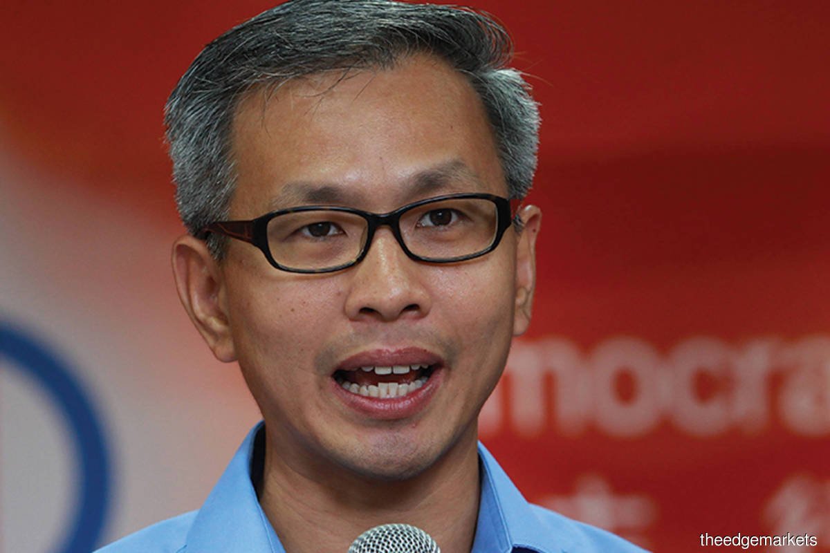 Tony Pua submits motion to refer Najib to privileges committee KLSE