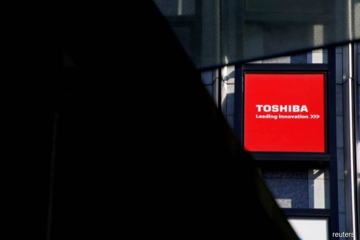Blackstone exploring joint Toshiba bid with KKR — sources