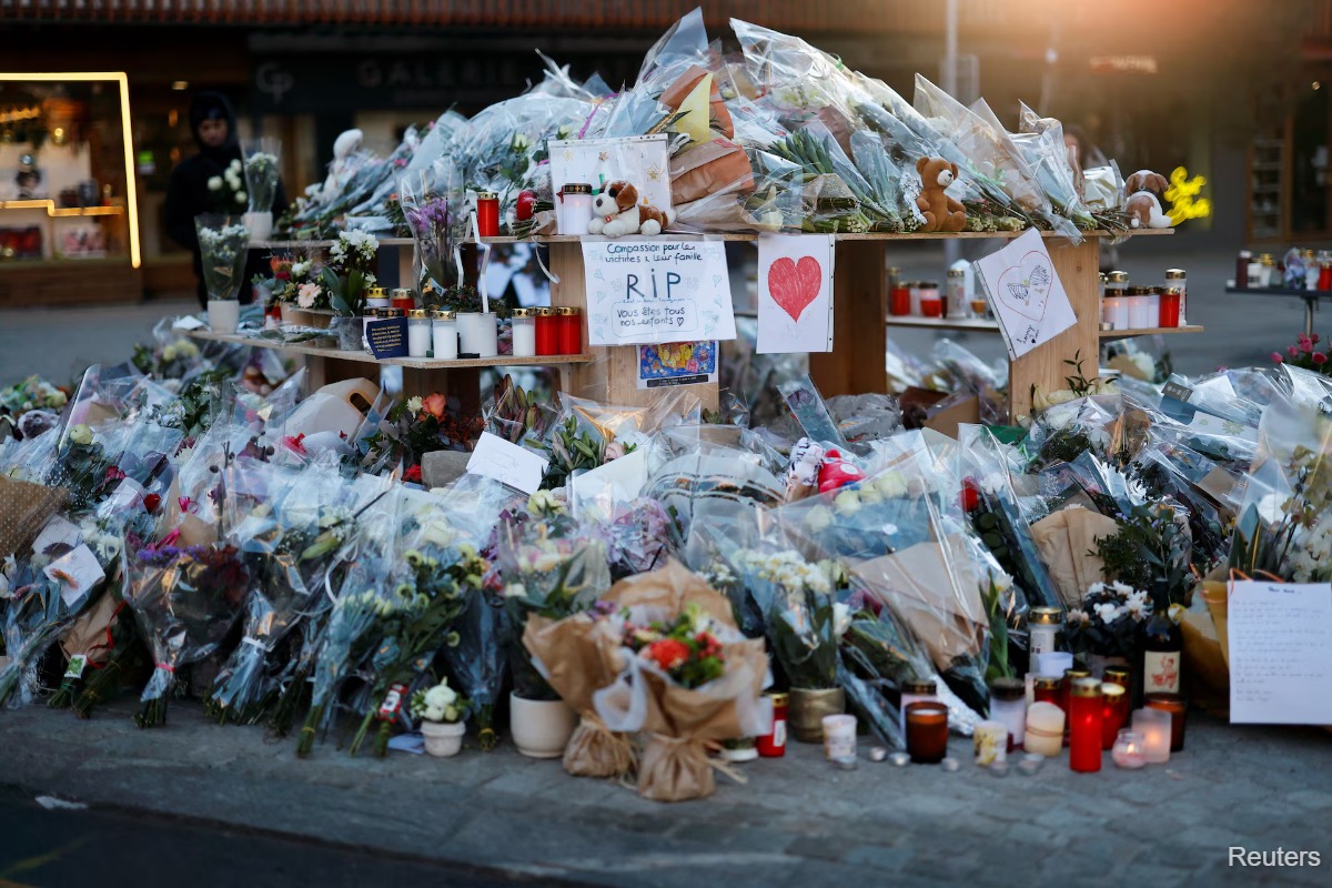 Numerous teenagers among the dead identified in Swiss bar blaze, police say