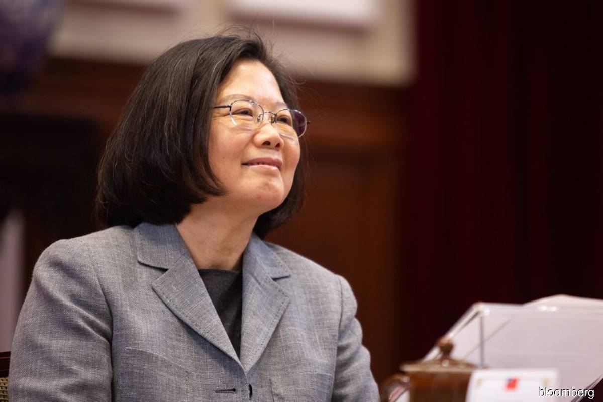 Taiwan president decries 'rumours' about chip investment risk on island