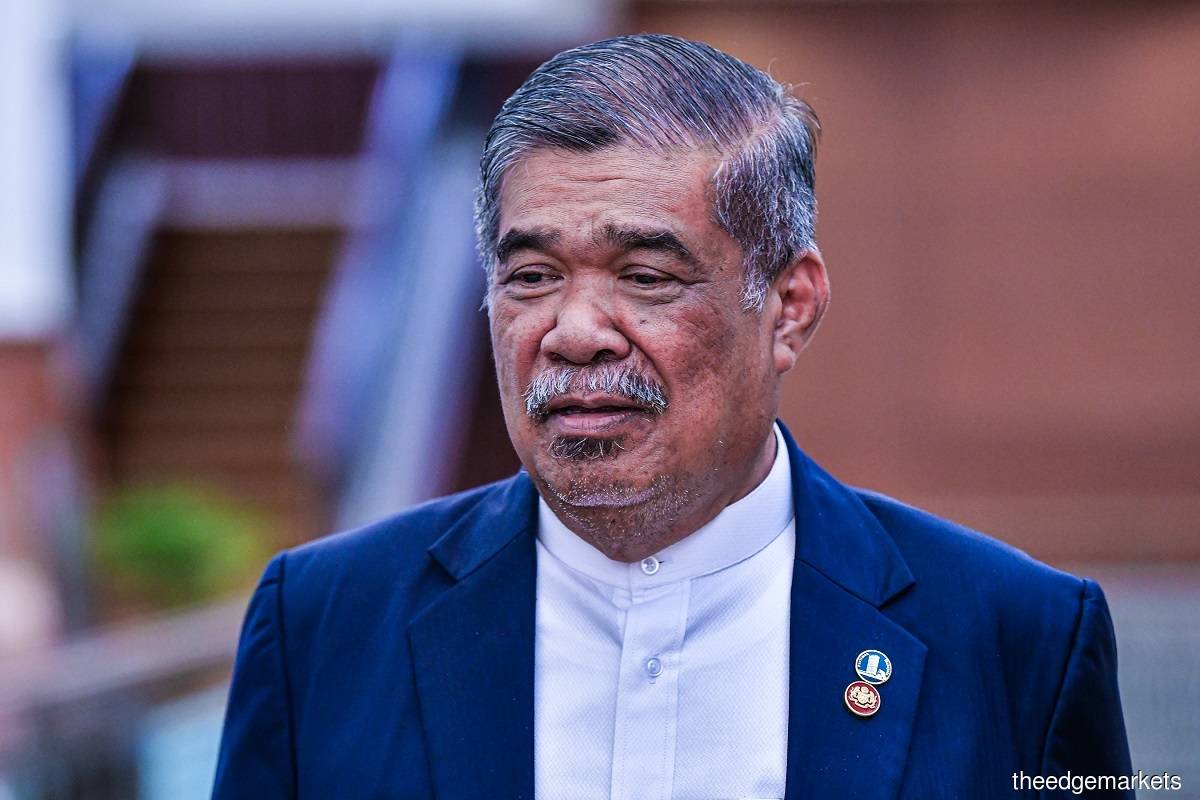 Ministry sees stable chicken and eggs supply in 1Q2023, says Mat Sabu