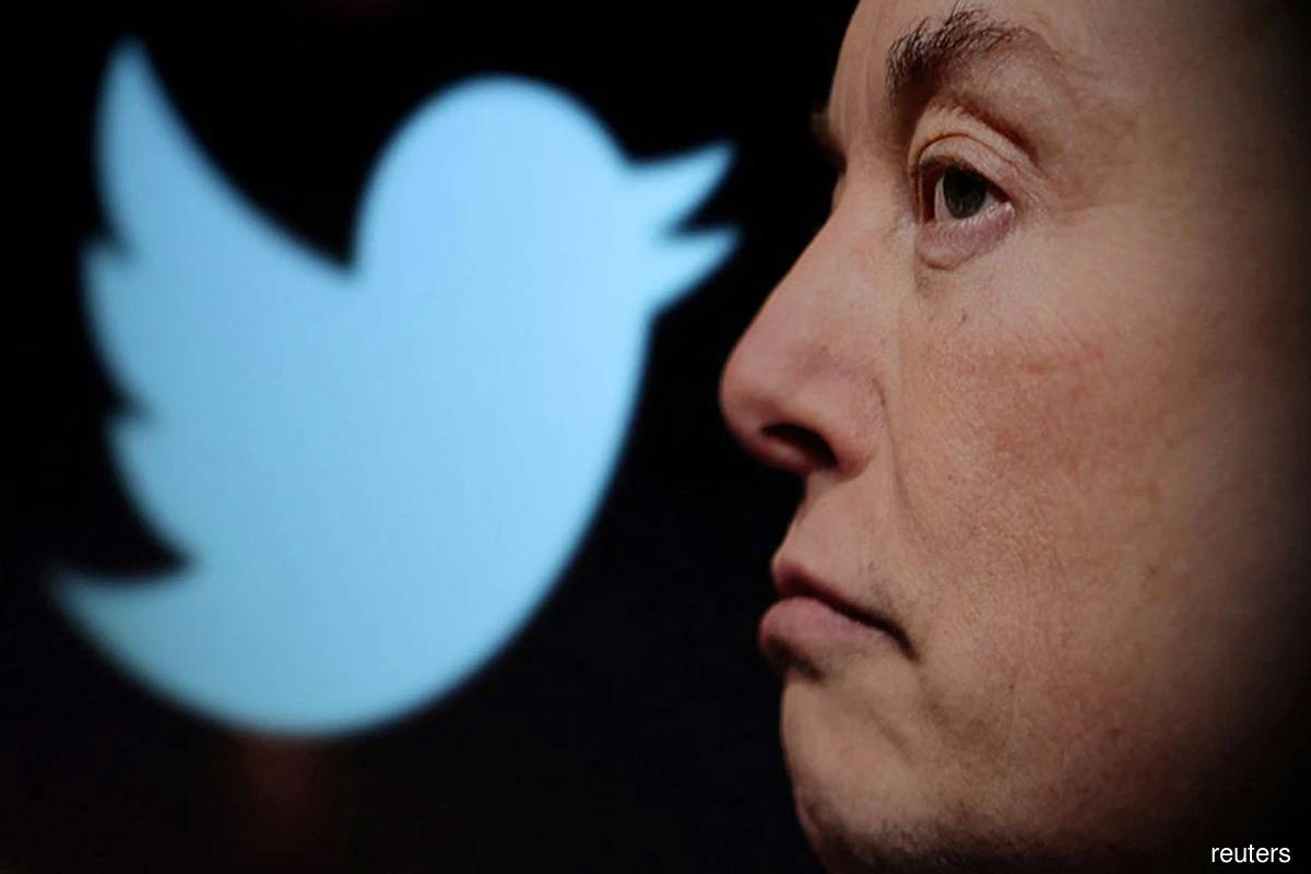Chaos, confusion reign ahead of Twitter layoffs