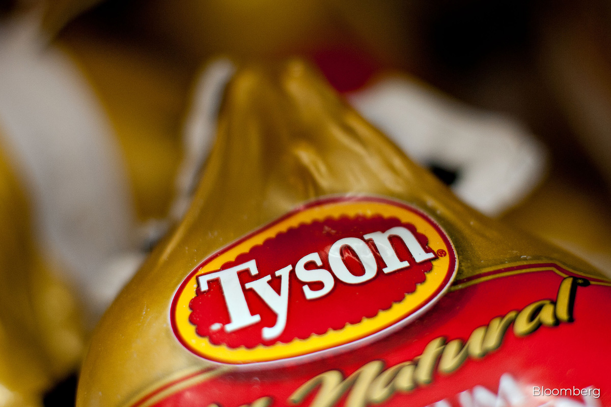 Tyson accused of misleading interpreters at virus-hit plant