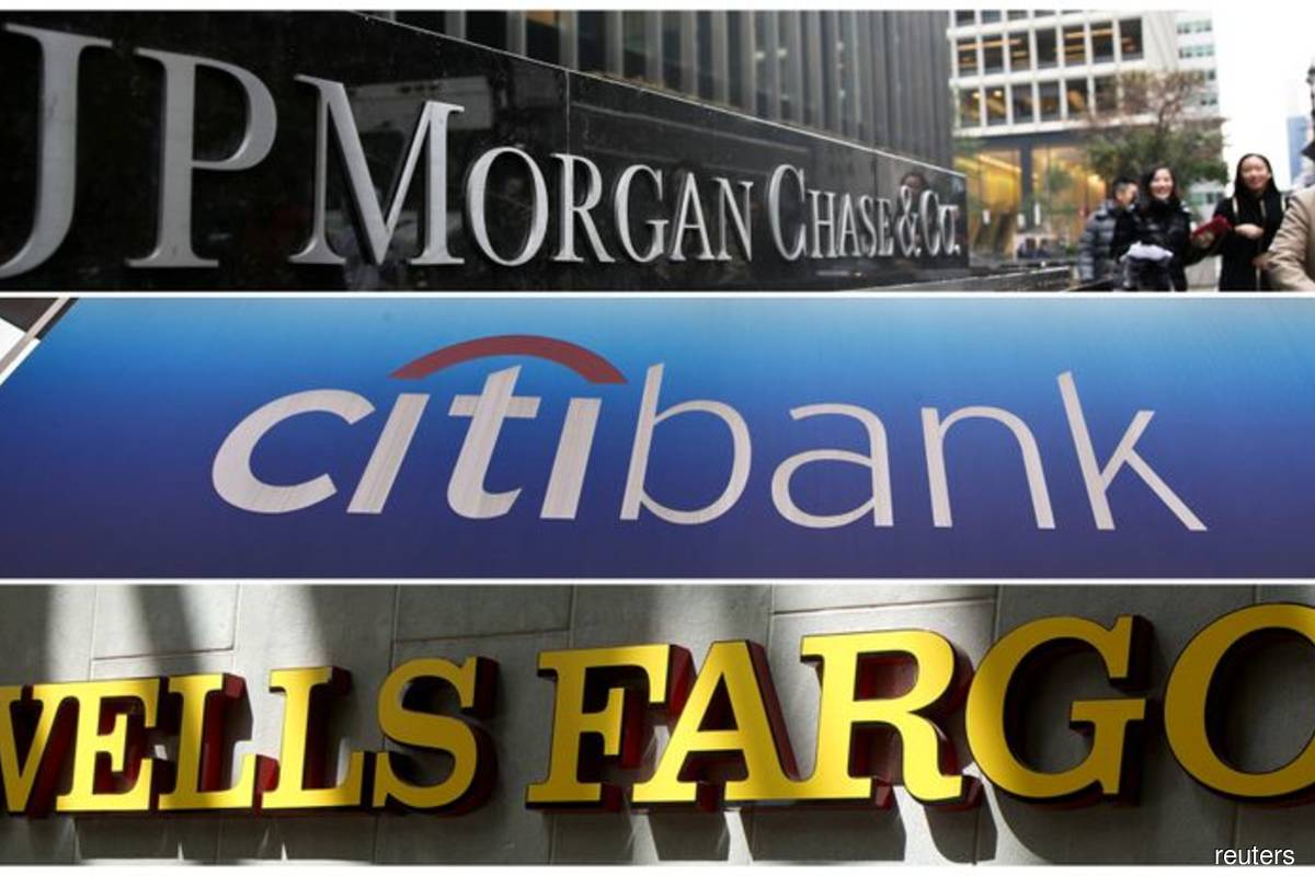 Company logos of JP Morgan Chase Bank, Citibank and Wells Fargo & Co bank are seen in this collage. (Reuters filepix)