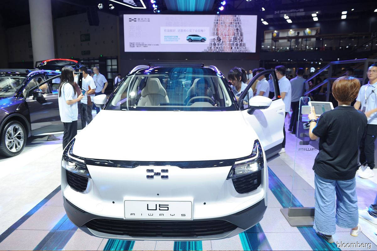 Chinese electric-vehicle maker Aiways explores 2021 U.S. IPO