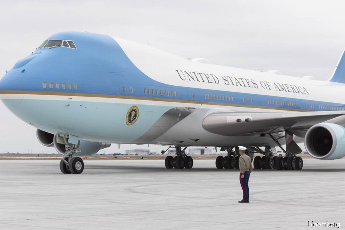 Boeing sues Air Force One supplier for delays, ends contract
