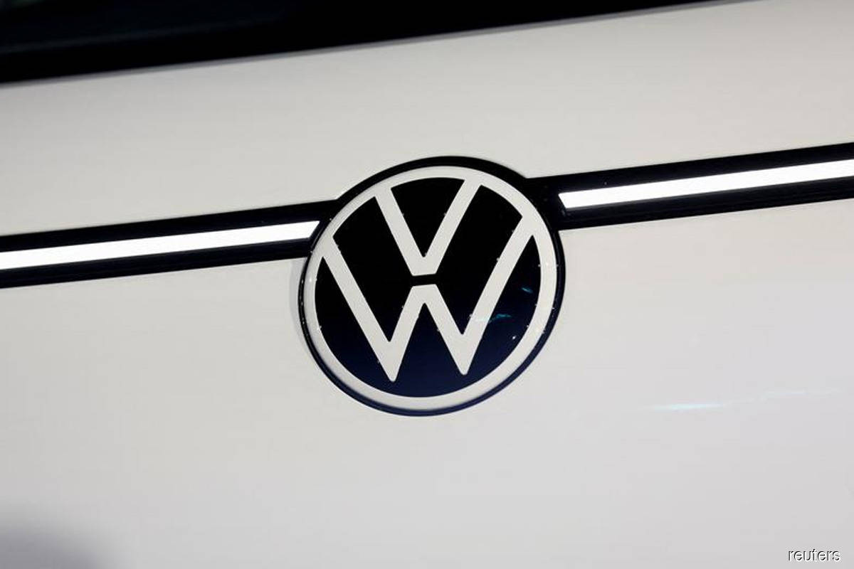 VW chief: Economic fallout from war risks being worse than pandemic — report