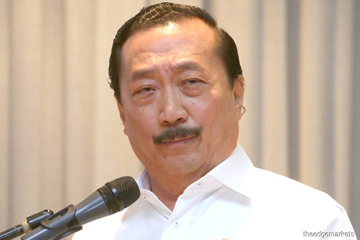Vincent Tan Redesignated As Berjaya Corp Non Executive Chairman Son Robin To Relinquish Executive Role Confirming The Edge Report The Edge Markets