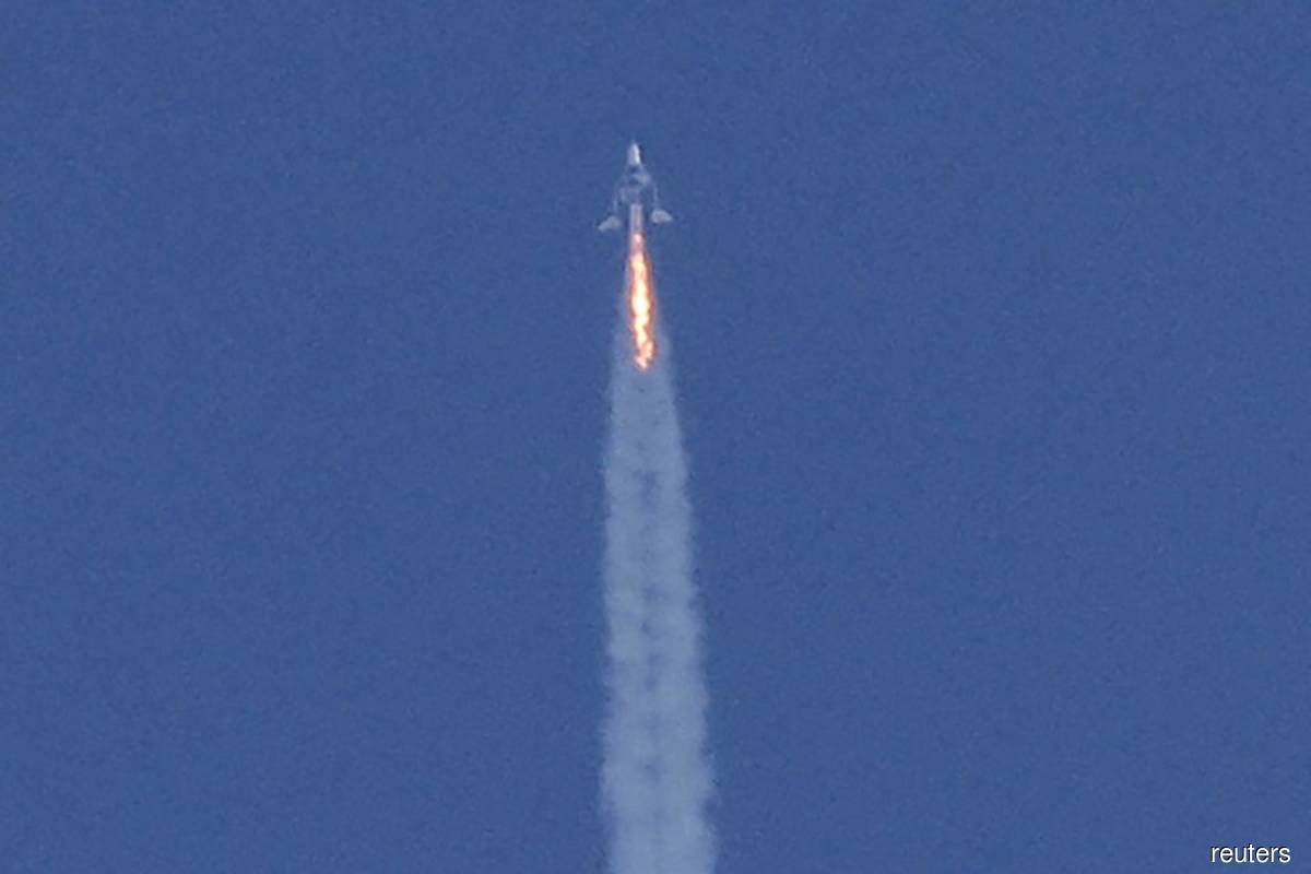 US aviation regulator probing Branson's Virgin Galactic flight deviation