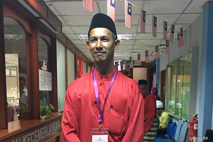 Upset for not being fielded, Bersatu member stands as independent in Kuah