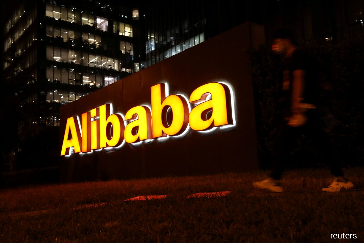 Alibaba, Tencent fall on report Beijing taking golden shares