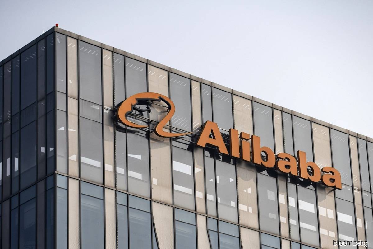 Alibaba's sales miss estimates after competition intensifies