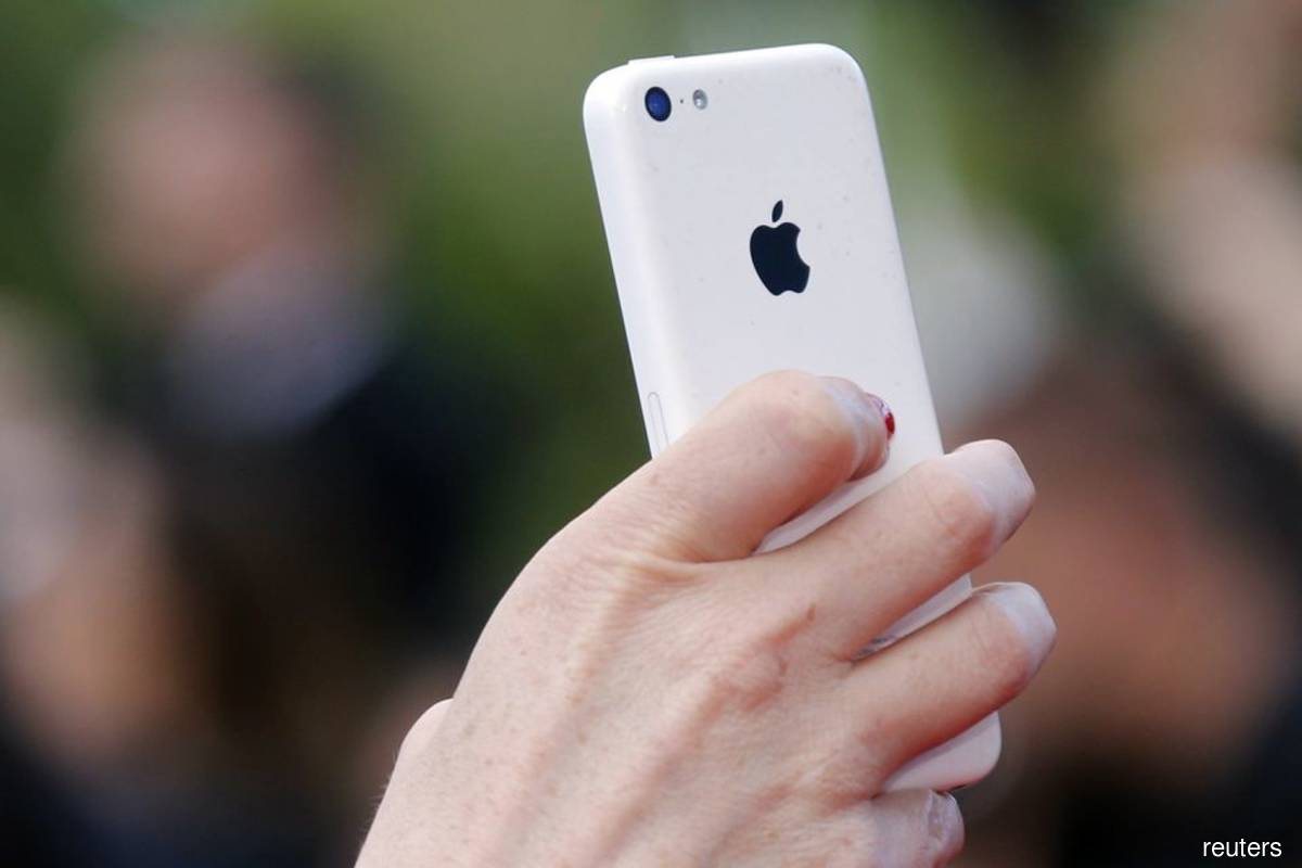 Cyber arms dealer exploits new iPhone software vulnerability, affecting most versions, say researchers
