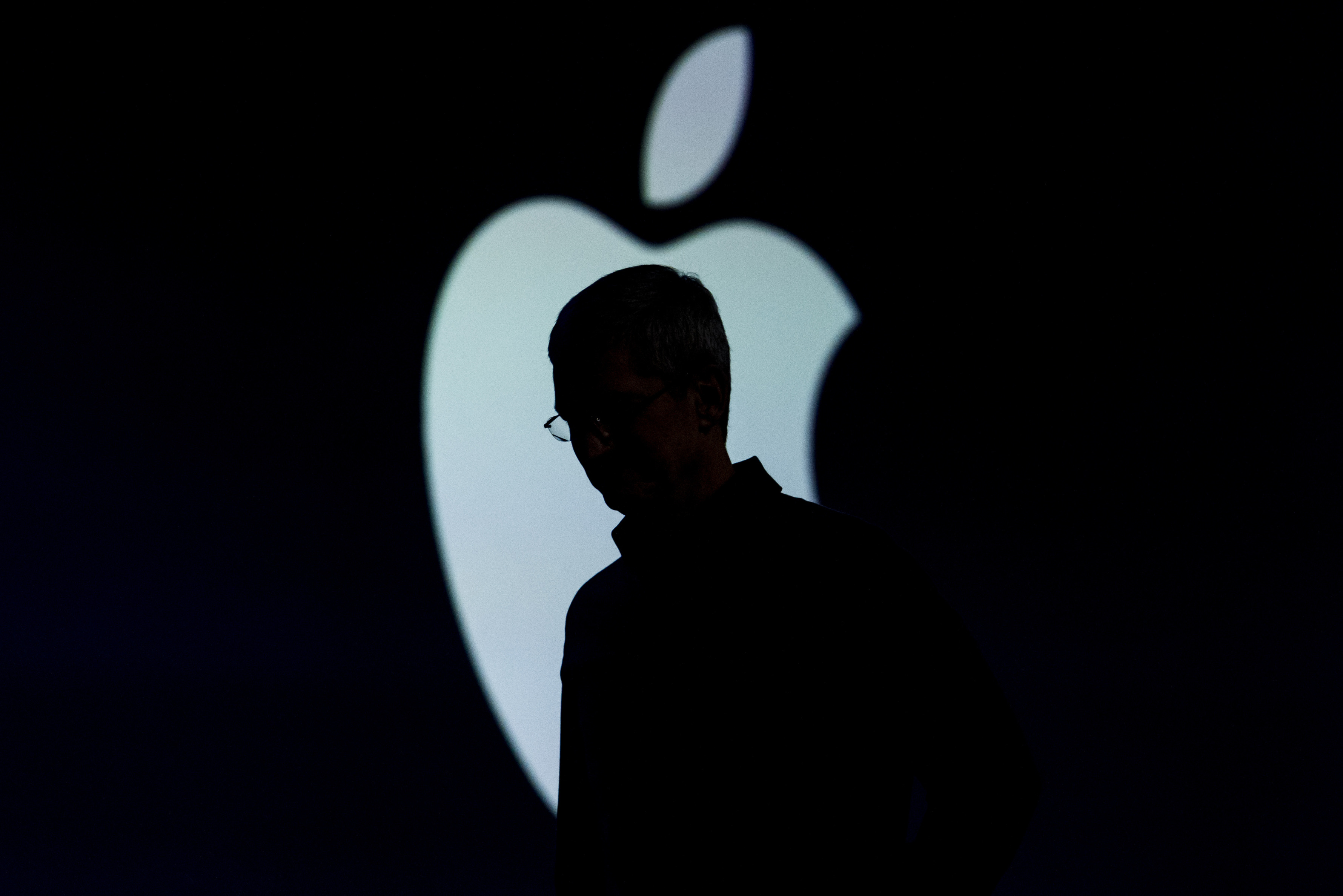 Apple faces EU charges over Spotify complaint