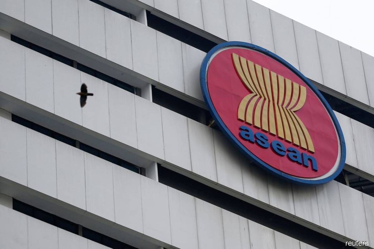 ASEAN to discuss excluding Myanmar army leader from summit, say sources