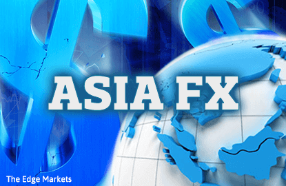 Asia FX slip on caution before Fed speakers, Trump inauguration