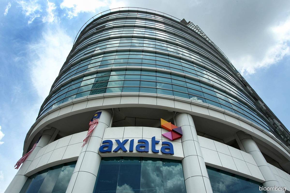 Axiata股价下跌10个百分点，此前该公司宣布从celcom和digi的合并收益中获得特别股息