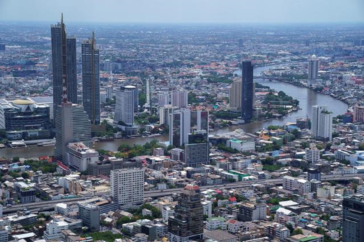 Thailand raises public debt ceiling to fight Covid-19 outbreak