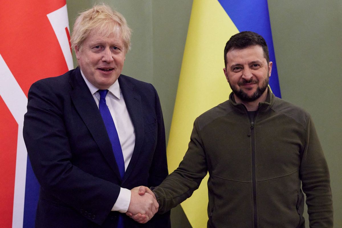 Britain's Boris Johnson meets Zelenskiy on surprise Kyiv trip