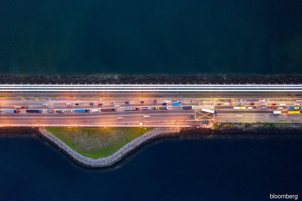 Singapore working with Malaysia to expand land vaccinated travel lane