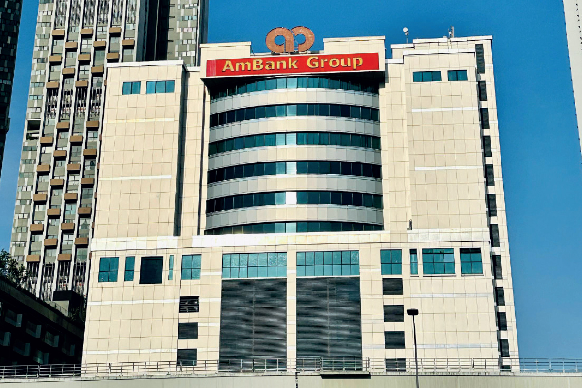 Retrofitting an old building to optimise cost