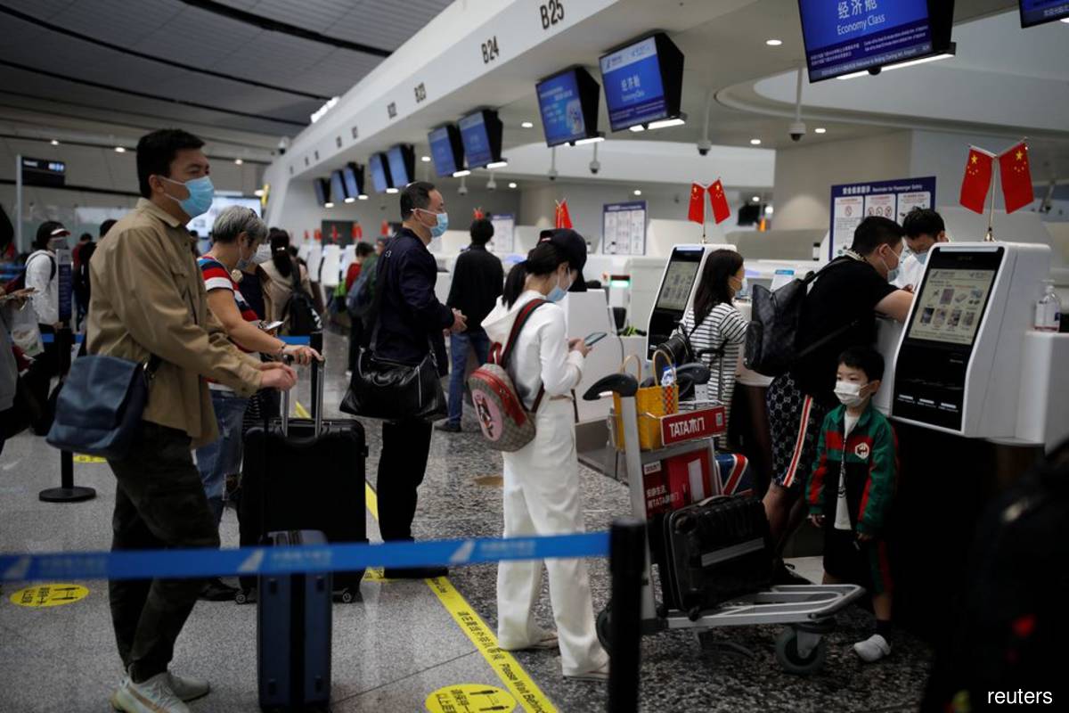 Airlines keep capacity tight despite boom in Chinese demand
