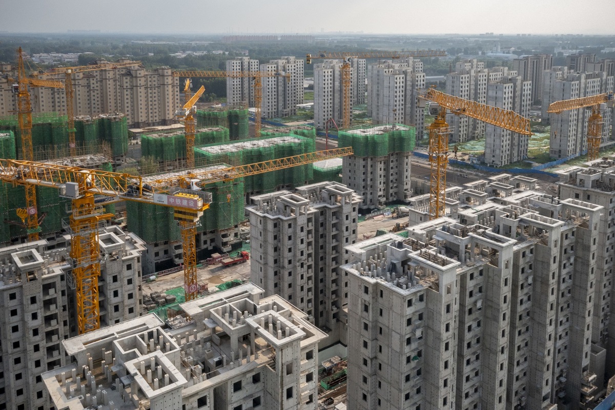 Housing slump deepens from US to China in risk to global growth