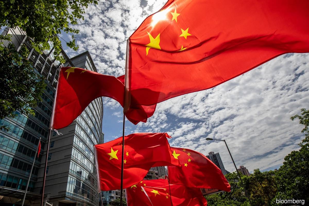 China stocks jump on easing Covid-19 curbs