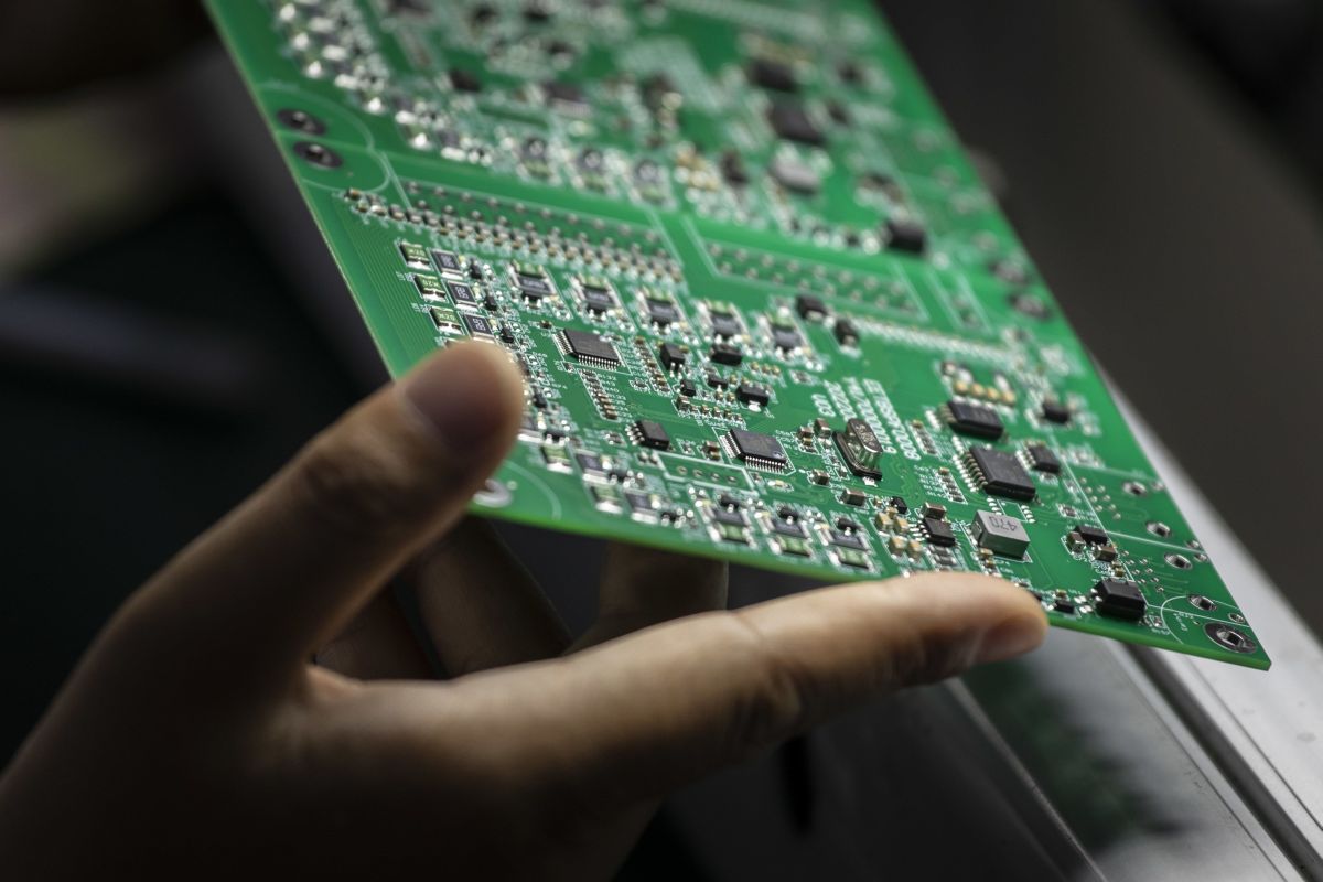 Top Chinese scientists sketch out plans to thwart US chip curbs