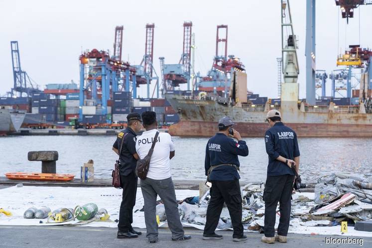 Indonesia says Lion Air jet that crashed was not airworthy Indonesia says Lion Air jet that crashed was not airworthy