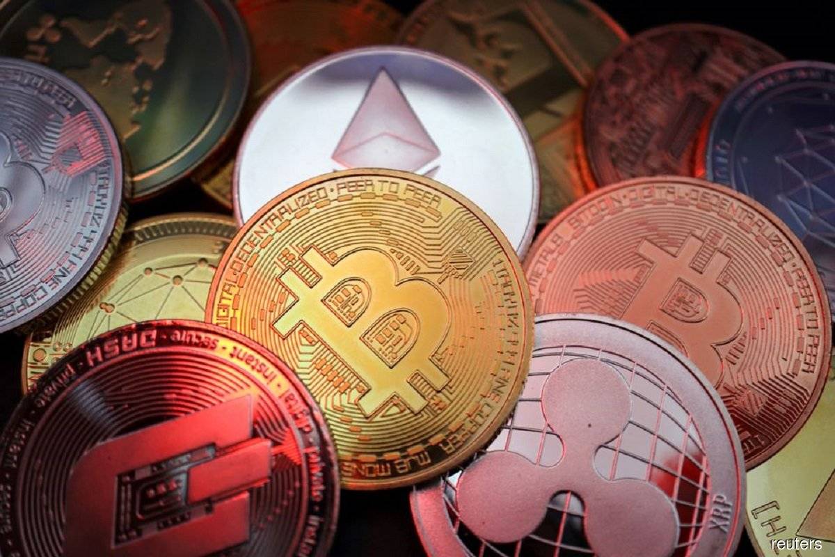Crypto extends tumble into weekend after US inflation data