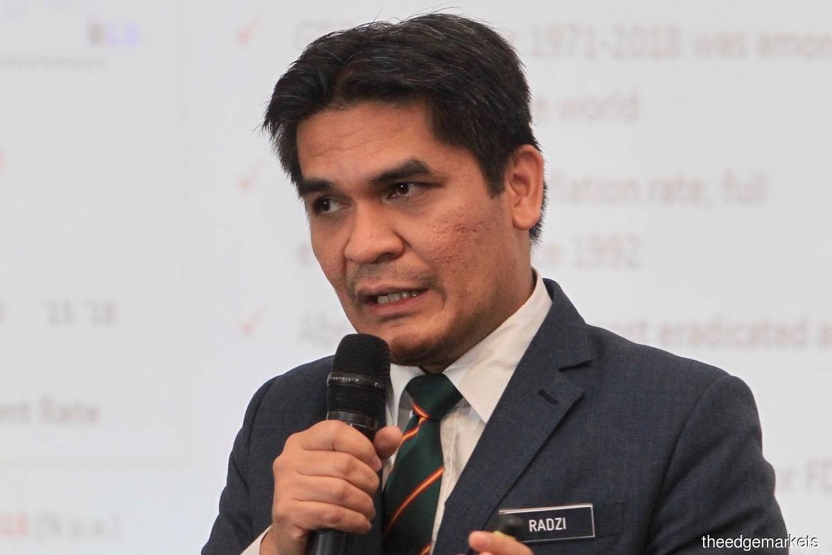 Datuk Dr Mohd Radzi Md Jidin (Photo by Shahrin Yahya/The Edge)