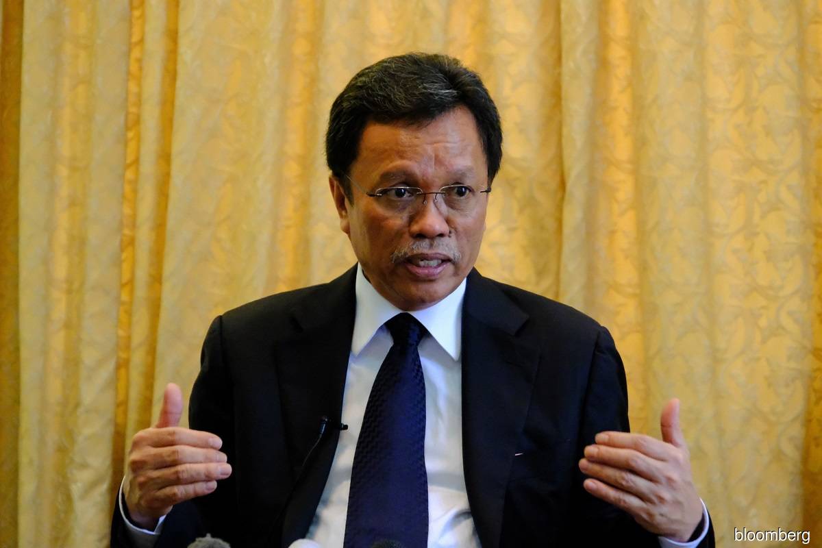 https://assets.theedgemarkets.com/datuk_seri_mohd_shafie_apdal_20211010110021_bloomberg_0.jpg?hV4NSoBCeOUNaMB19RteaYcwnlQenGpI