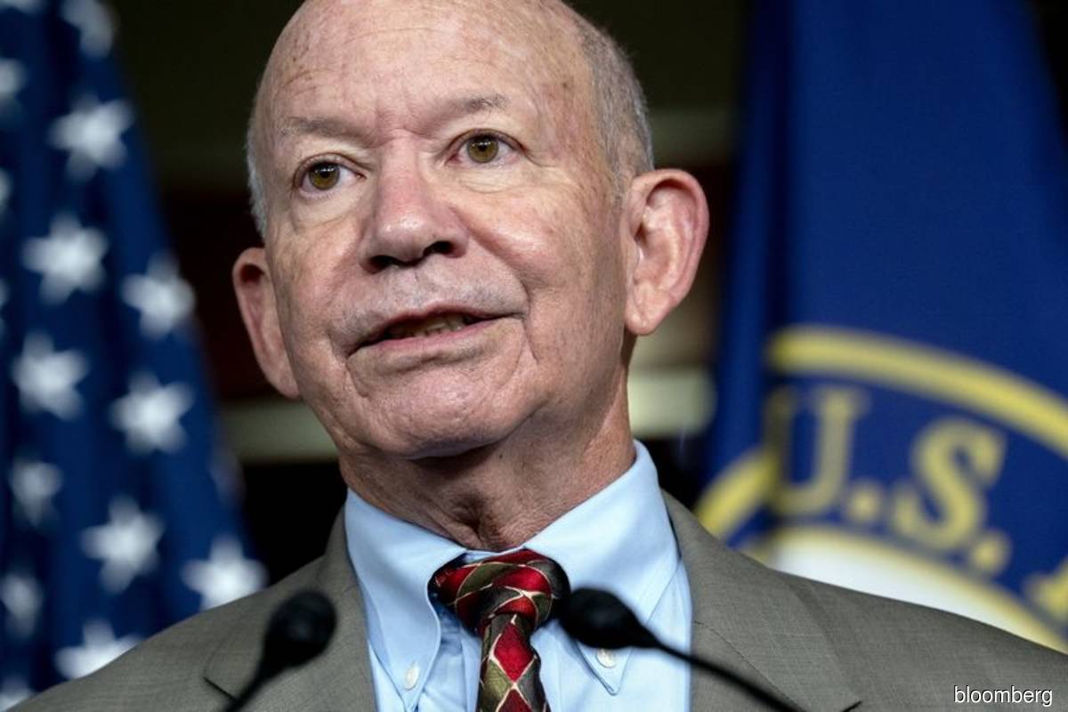 DeFazio calls for end of ‘to-go’ alcohol sales in airports