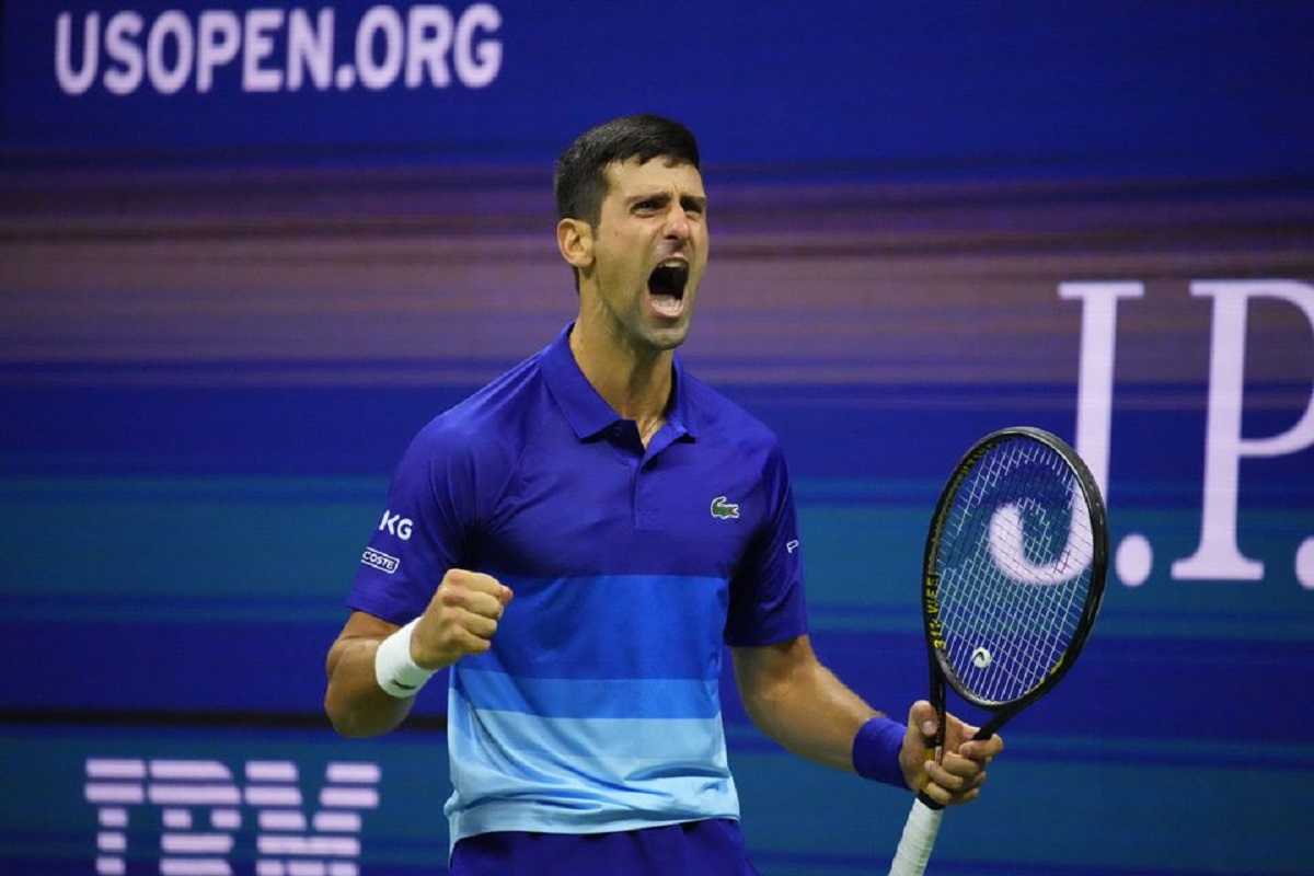 Djokovic wins US Open semi-final, keeps quest for calendar Grand Slam on track