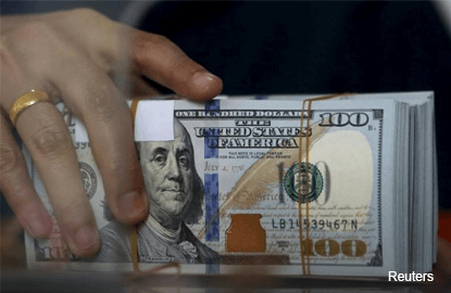 Dollar gains capped by concerns over Trump policies