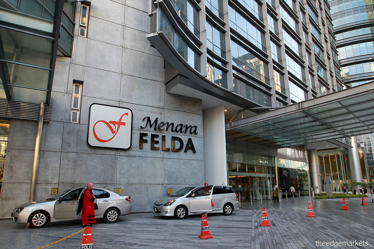 Govt’s Felda recovery plan takes close to 10% of Malaysians out of poverty