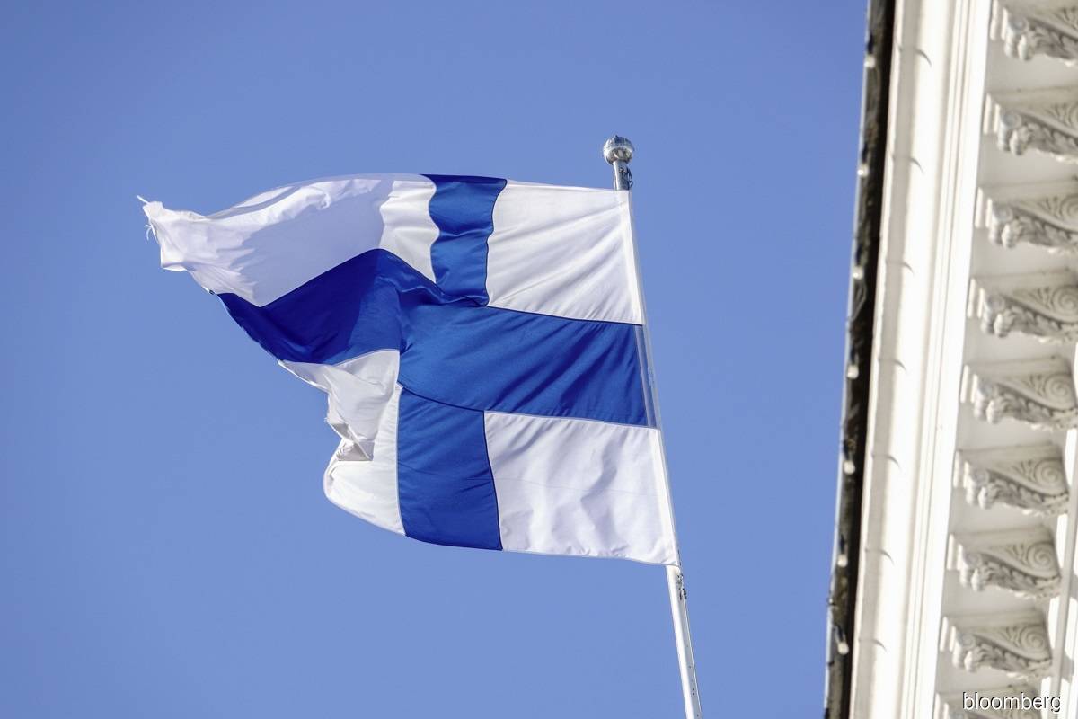 Finland tells Russia of NATO plan, downplays Turkey concerns