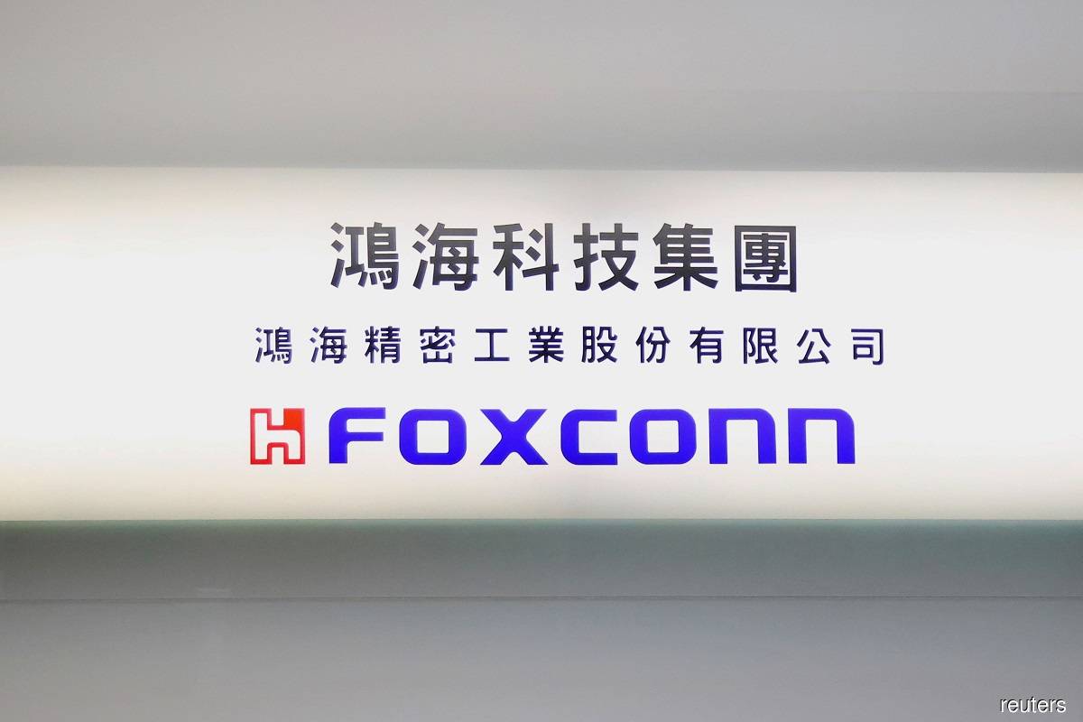 Apple supplier Foxconn halts EV project with China's Byton — report