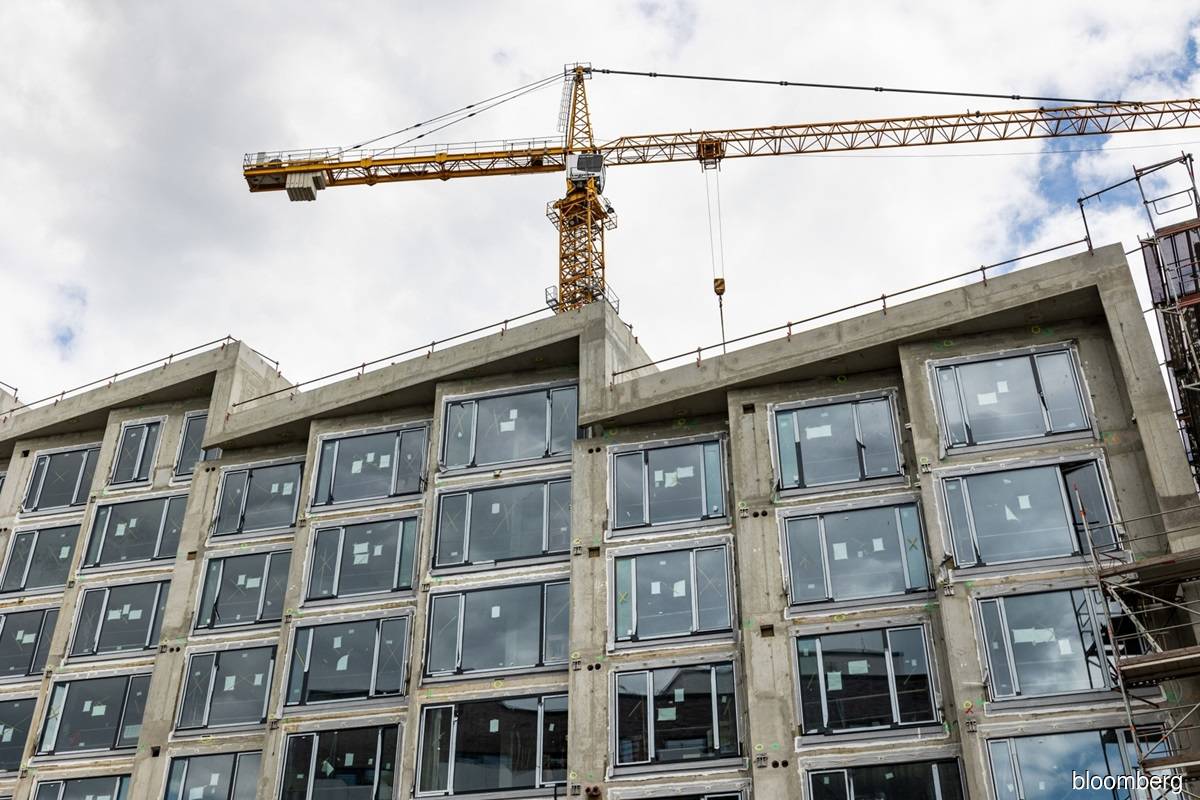 Die Immobilienkrise in Deutschland verschärft sich, da der Rückgang der Auftragseingänge ein Rekordtief erreicht