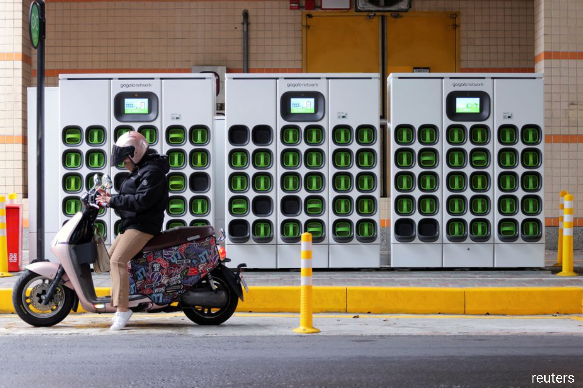 Taiwan electric scooter firm Gogoro has 'healthy' chip supply for now, risks as it grows — CEO