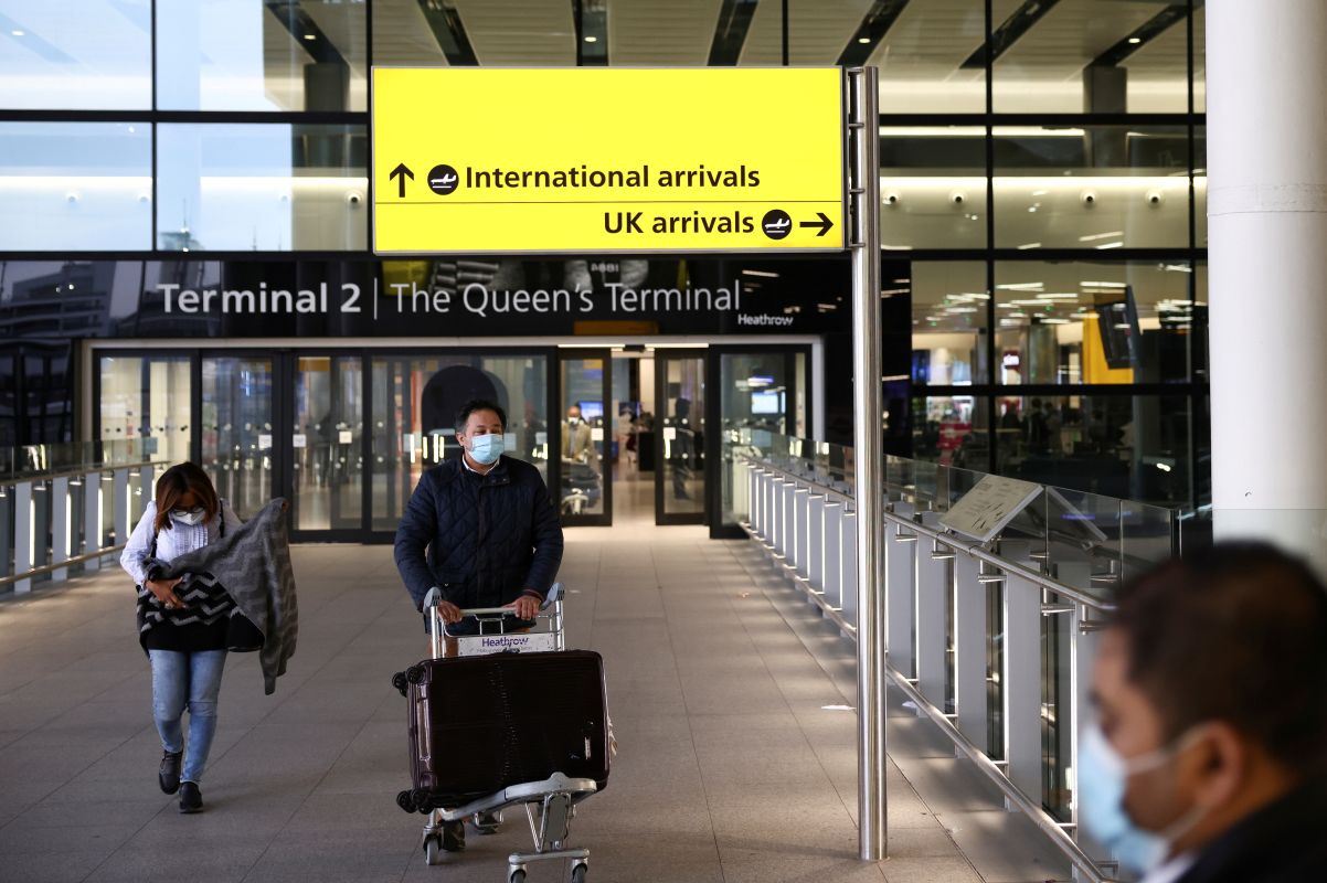 England scraps quarantine for fully vaccinated EU, US visitors