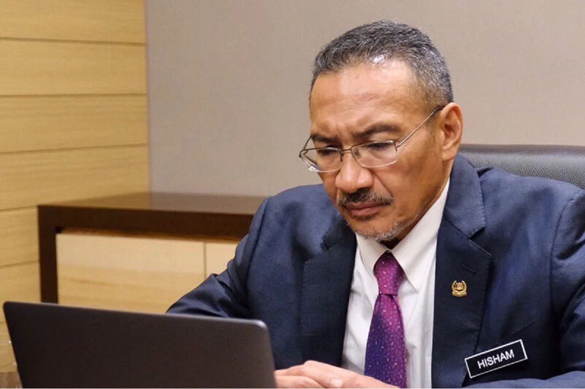Vaccine inequity and misinformation biggest obstacles in battling Covid-19, says Hishammuddin