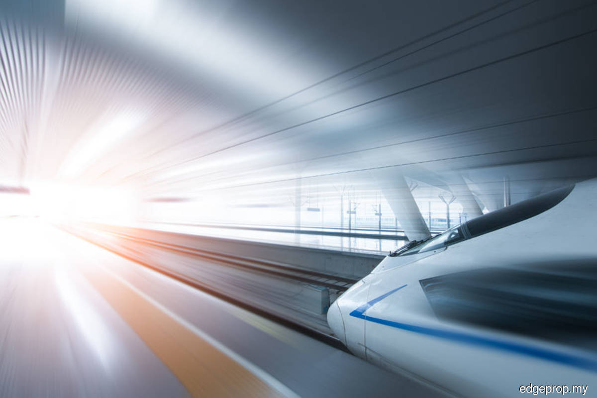 Muhyiddin: Set up private consortium for HSR, no need to wait for Singapore