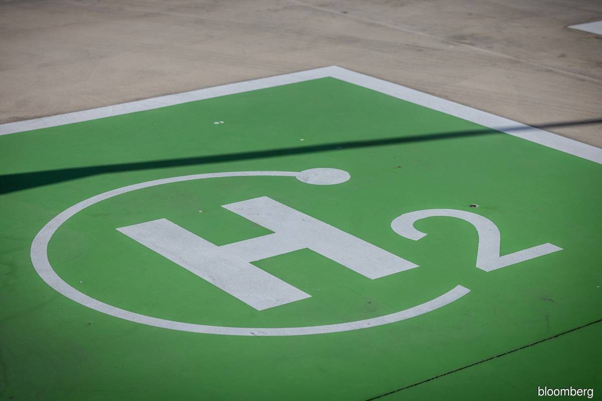 Australia Aims to Lead Green Hydrogen Export Industry, Facing Hurdles