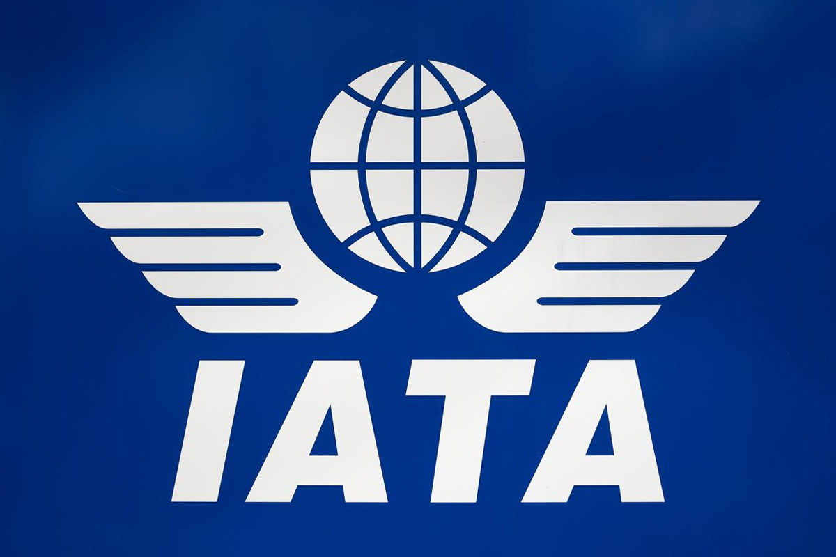 Global air cargo demand, capacity fall in April 2022 — IATA