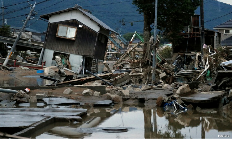 Japan's Kagoshima City Orders 600,000 Residents Into Evacuation Centres Japan's Kagoshima City Orders 600,000 Residents Into Evacuation Centres