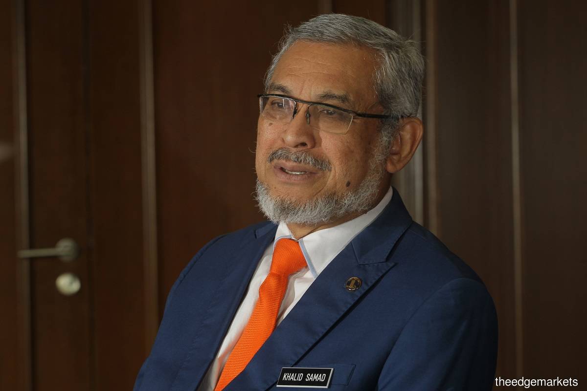Former federal territories minister Khalid Abdul Samad (The Edge file photo)