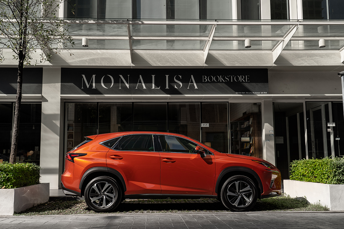 The Luxury SUV For The Urban Family